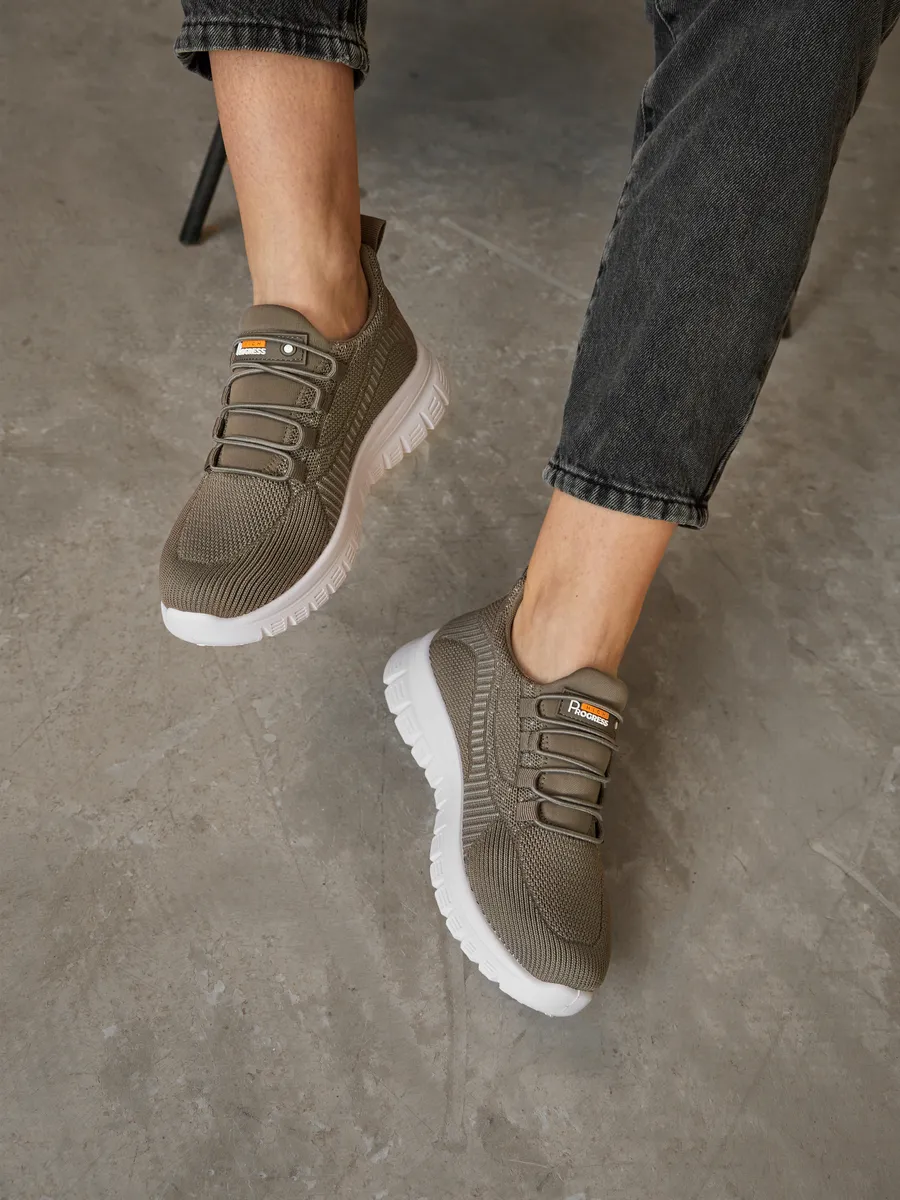 Кроссовки женские спортивные летние дышащие для фитнеса RA043-011