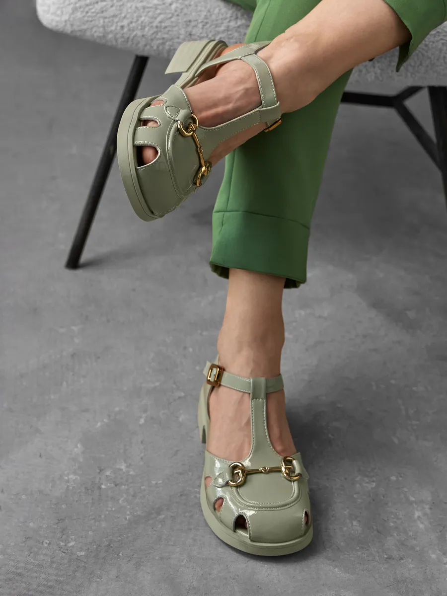 Босоножки женские летние натуральная кожа лаковые 31V20-9-013