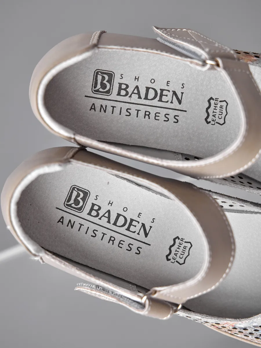 Туфли с перфорацией на каблуке HX142-012