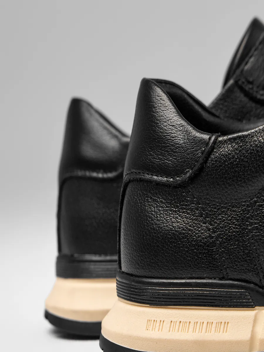 Кроссовки женские демисезонные натуральная кожа черные RW201-010k