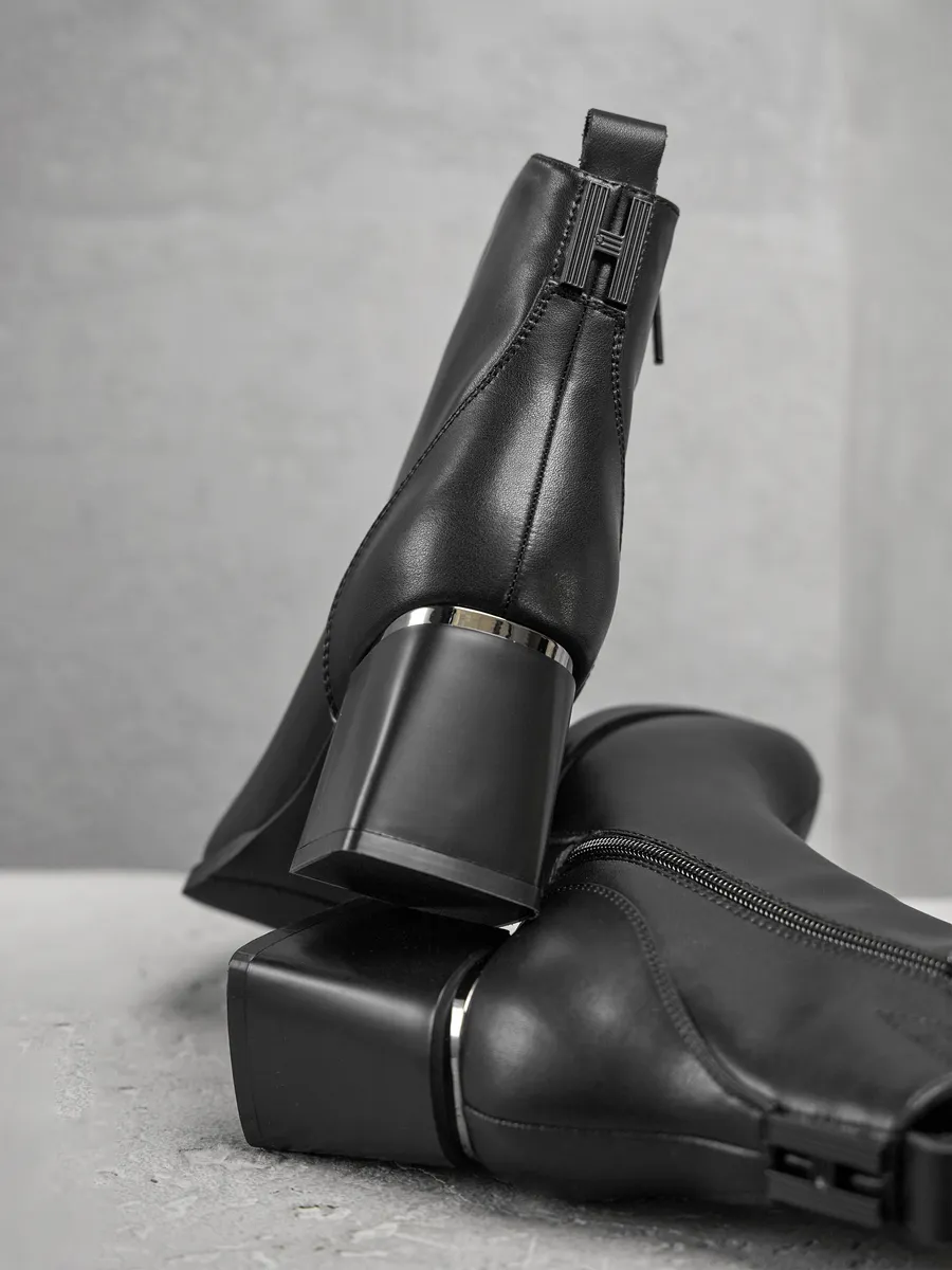 Ботинки женские демисезонные натуральная кожа черные BF154-010k